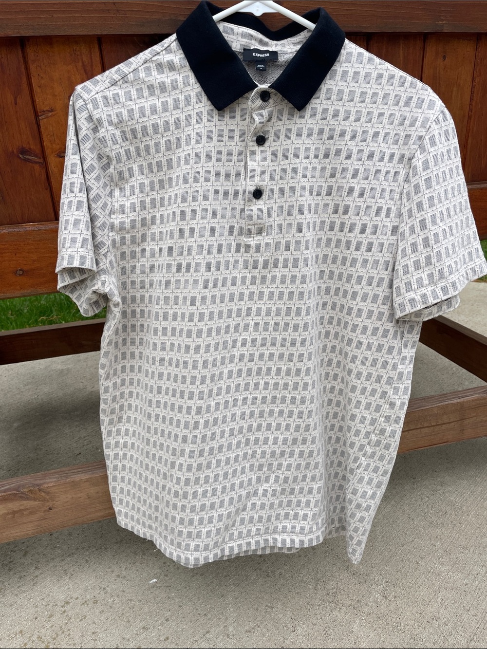 Express Beige Geometric Polo with Black Collar